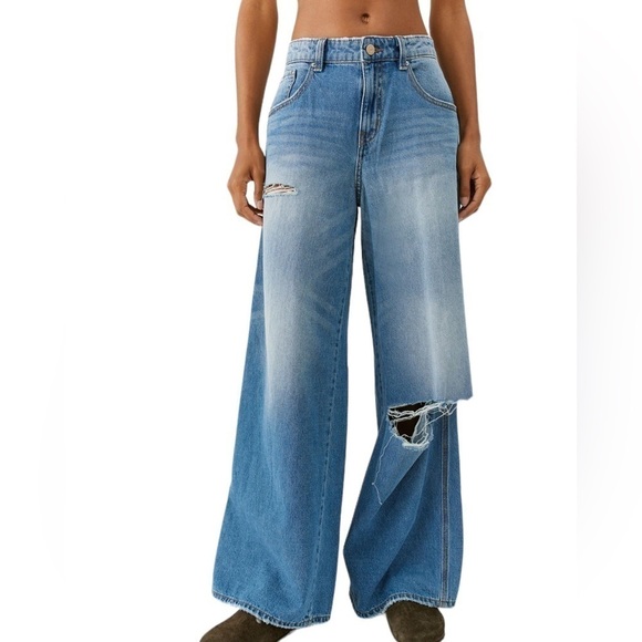 BDG Urban Outfitters Ultra Baggy Low Rise Relaxed Denim Jeans Normcore B… - Picture 2 of 14